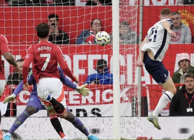 1727628263167042885.jpg 1727628257376.jpg